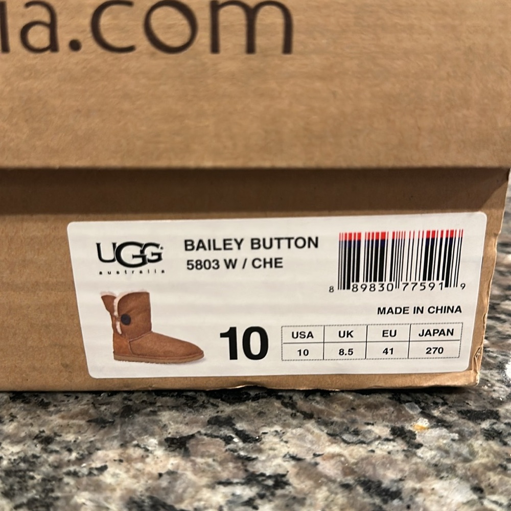 UGG Bailey Button boots - Picture 8 of 8